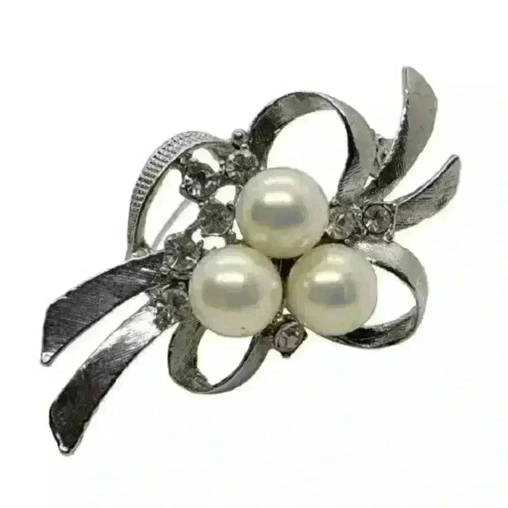 Vintage Brooch Faux Pearl Cluster & Rhinestone Ribbon & Bow Silver